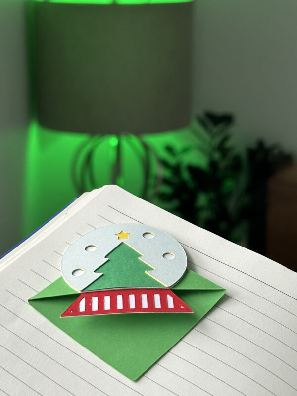 Snowball Bookmark - Image 4