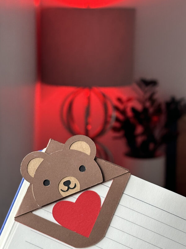 Teddy bear bookmark - Image 3